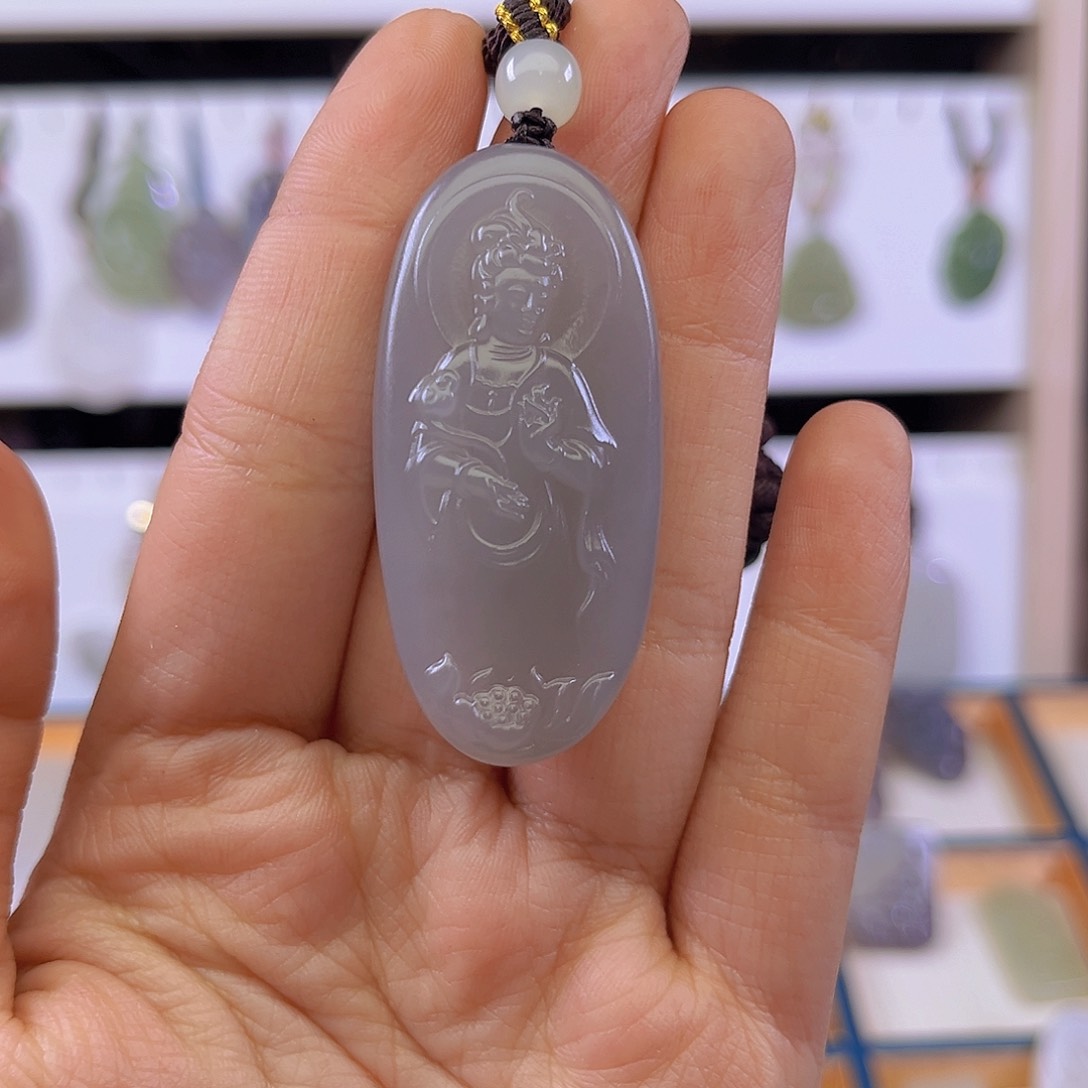 和田玉颈饰未镶嵌