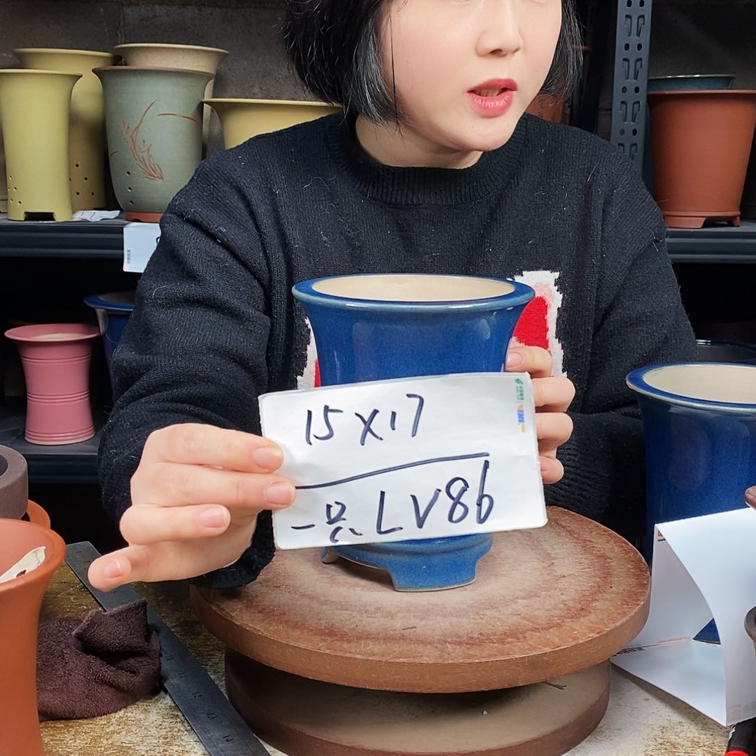 紫砂一个花盆货号 LV86