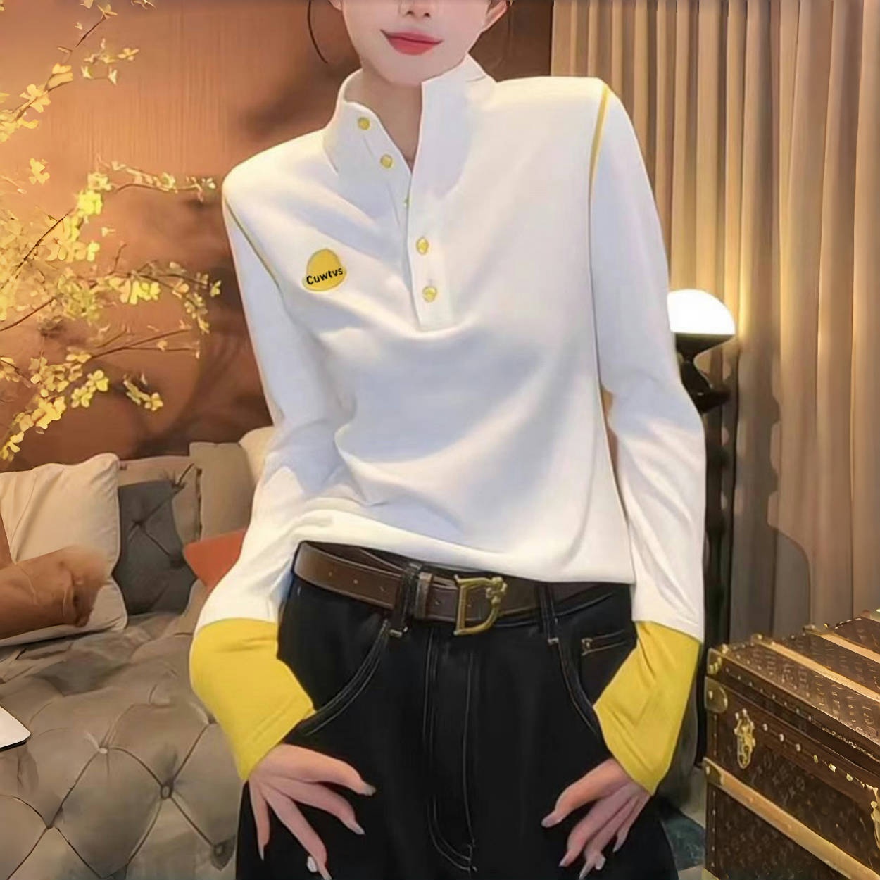 德绒立领打底衫女2024秋冬新款撞色刺绣纽扣长袖保暖减龄显瘦上衣