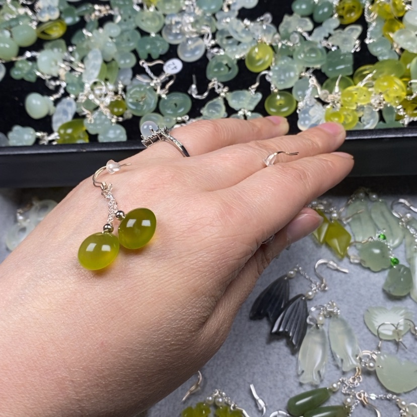 【闪购商品】蛇纹石玉挂件耳饰耳环项链未镶嵌眼****✨