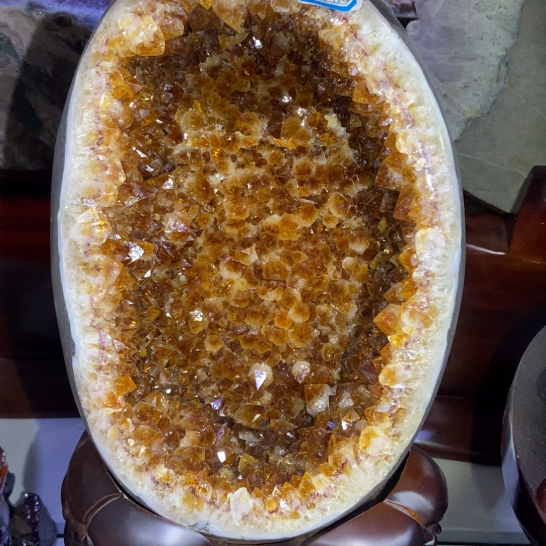 紫晶未镶嵌大型摆件（非配饰）涵涵