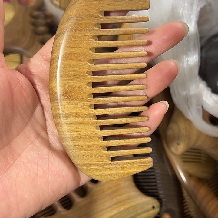 绿檀梳子按摩梳宝宝梳