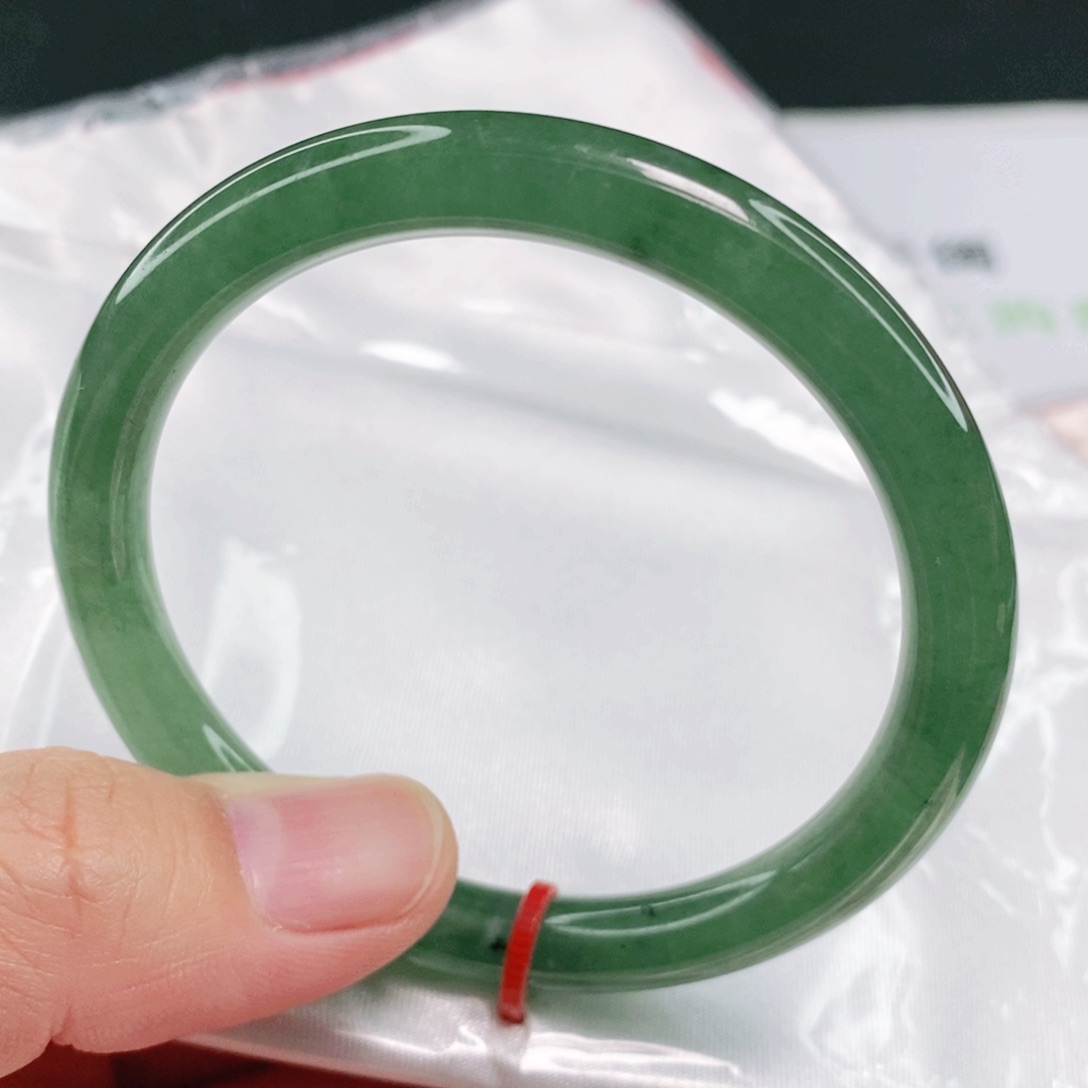 未镶嵌手镯翡翠53.6圈口圆条