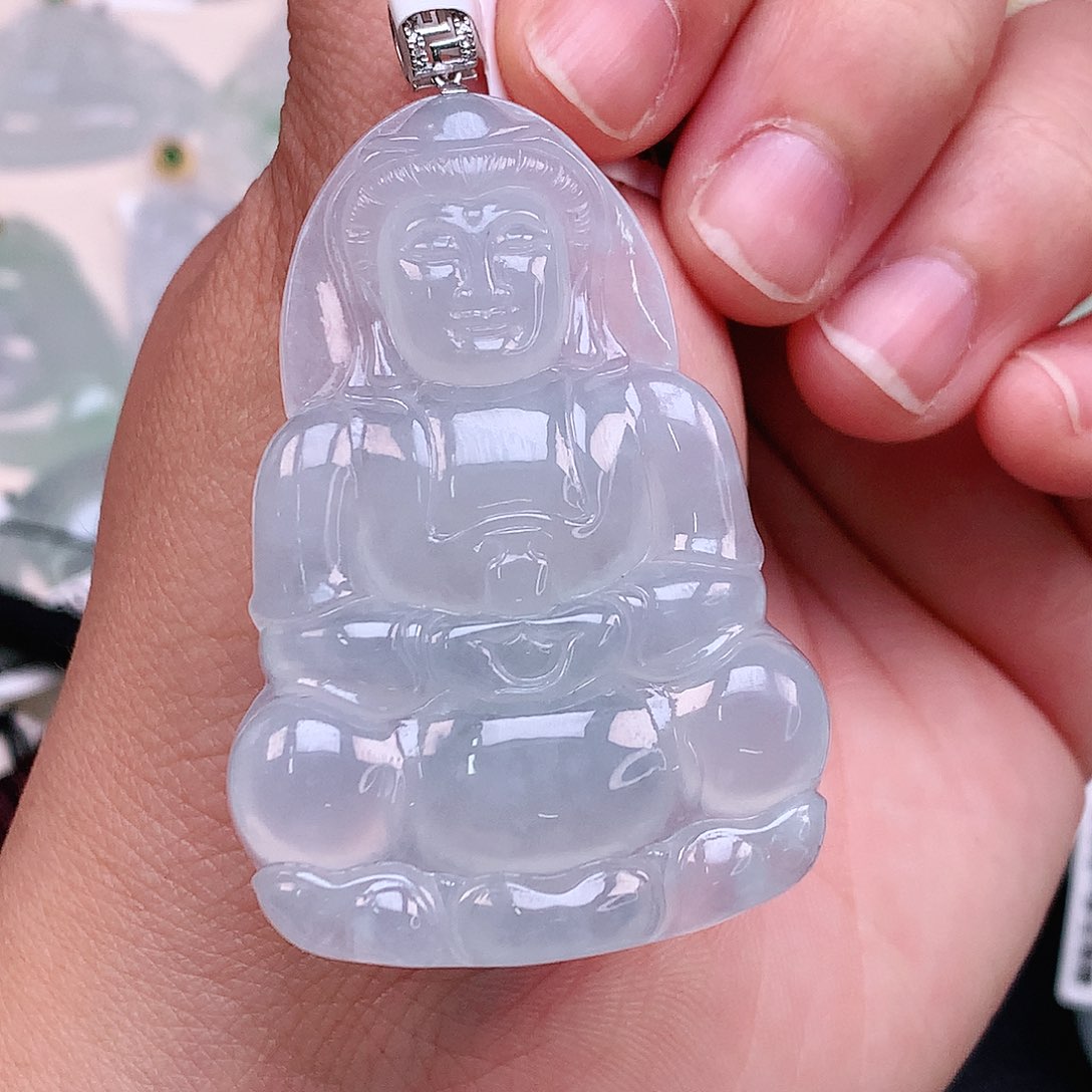 翡翠颈饰18K金镶嵌冰胶大观音