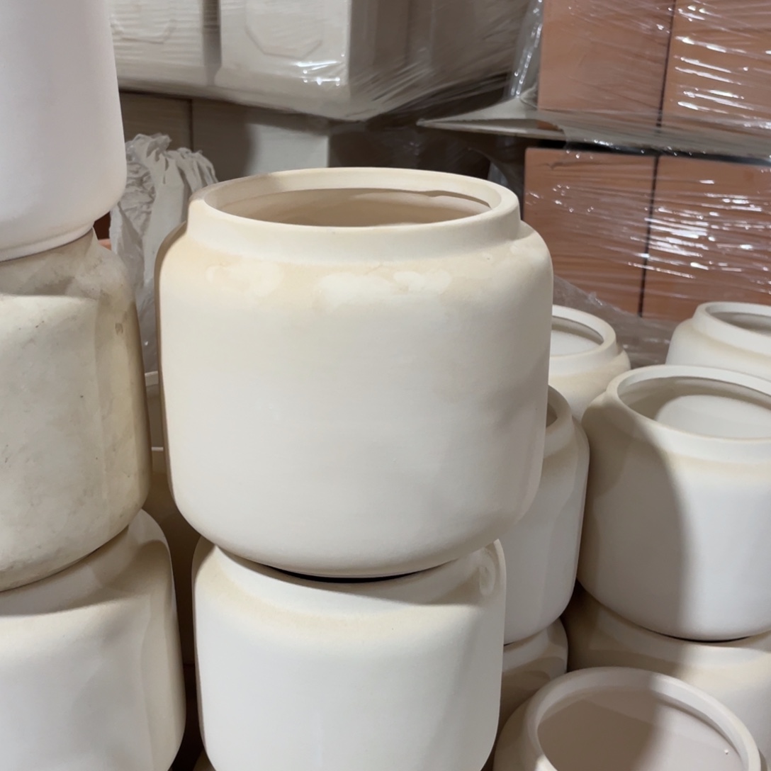 口13×15     白陶奶罐大号发1