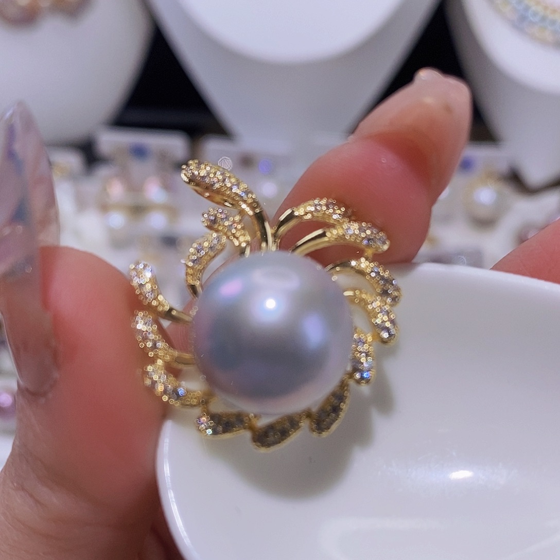 淡水珍珠颈饰合金