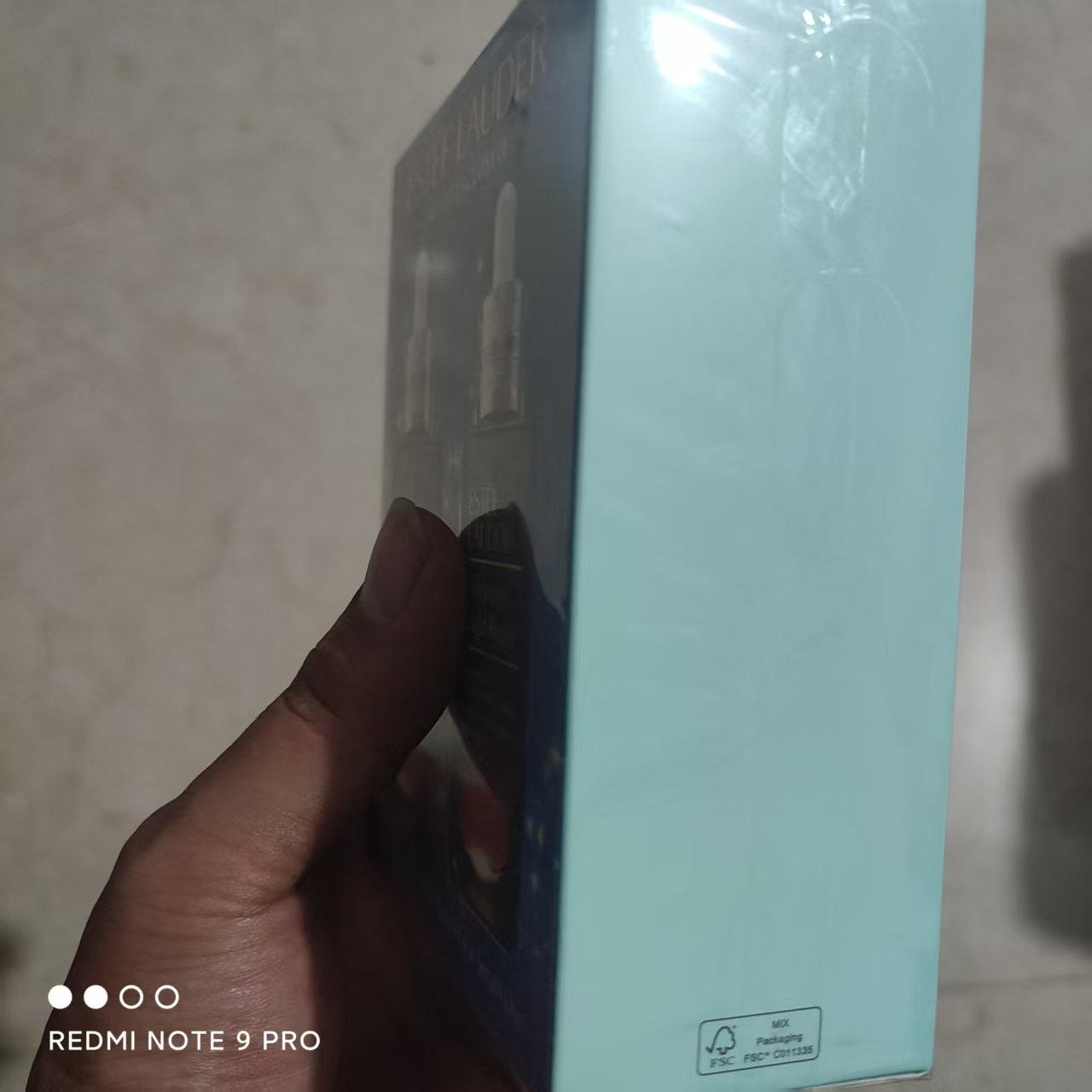 脸部 抗皱 紧致 保湿 精华露