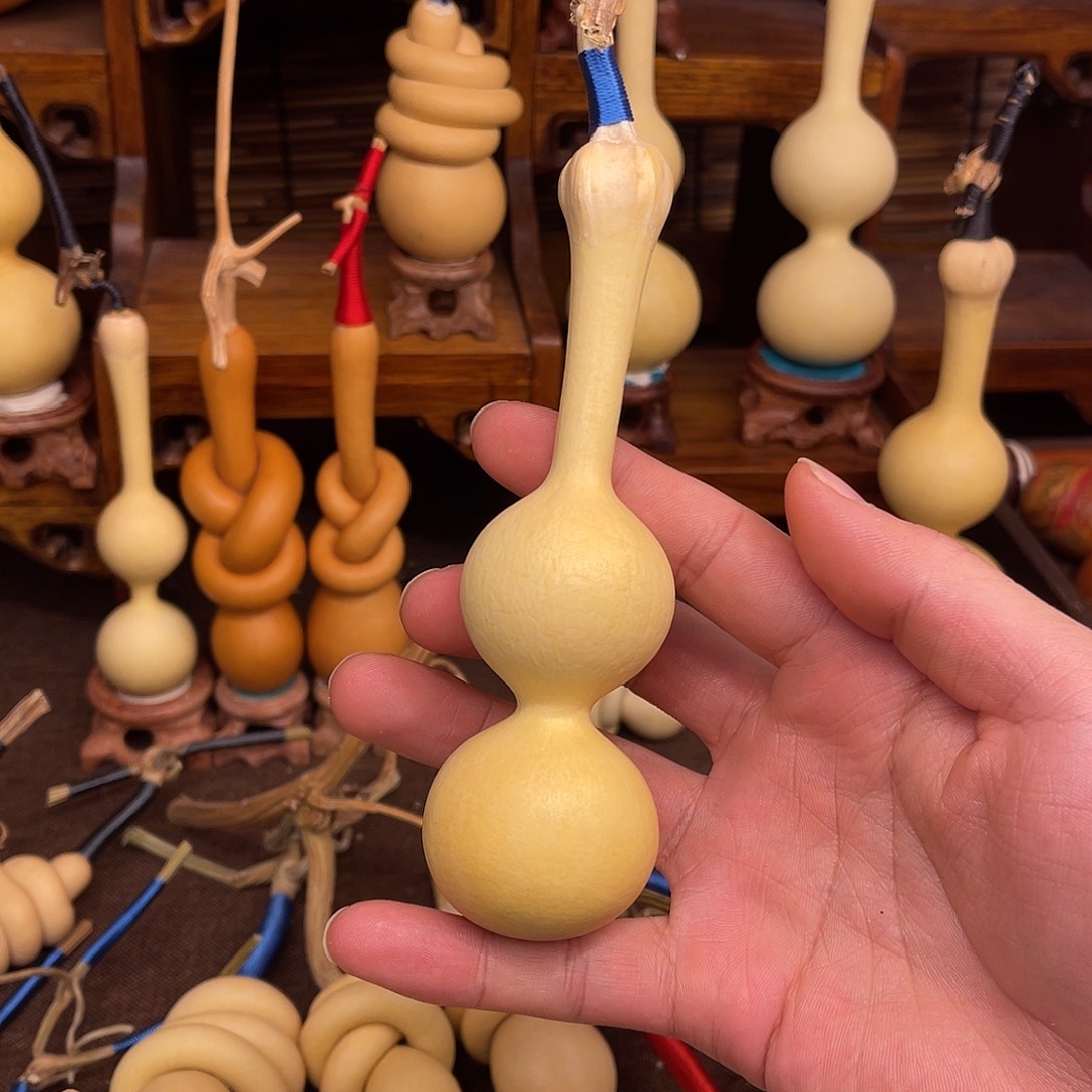 寅***熙大叶紫檀（黑酸枝木类）