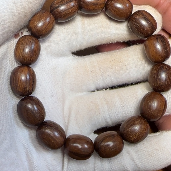 贡木巴布亚贡木老料手串