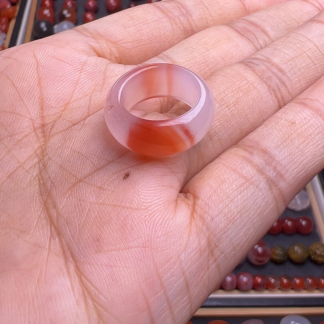 剑****南红玛瑙未镶嵌珠宝奇石福利价