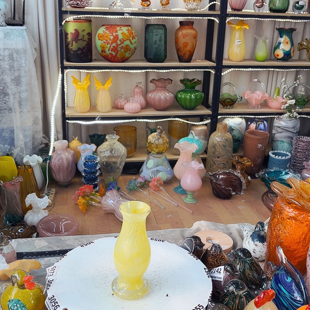 黄瓶家悦琉璃工艺品