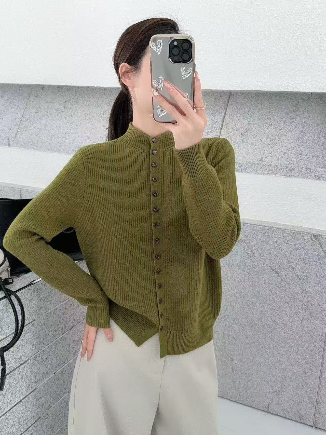 282S10“排扣款”“480克重”加绒加厚打底衫纯色休闲气质针织衫  