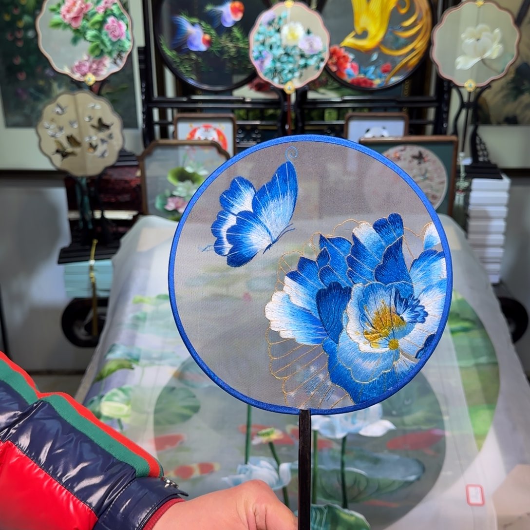 刺绣刺绣工艺精湛