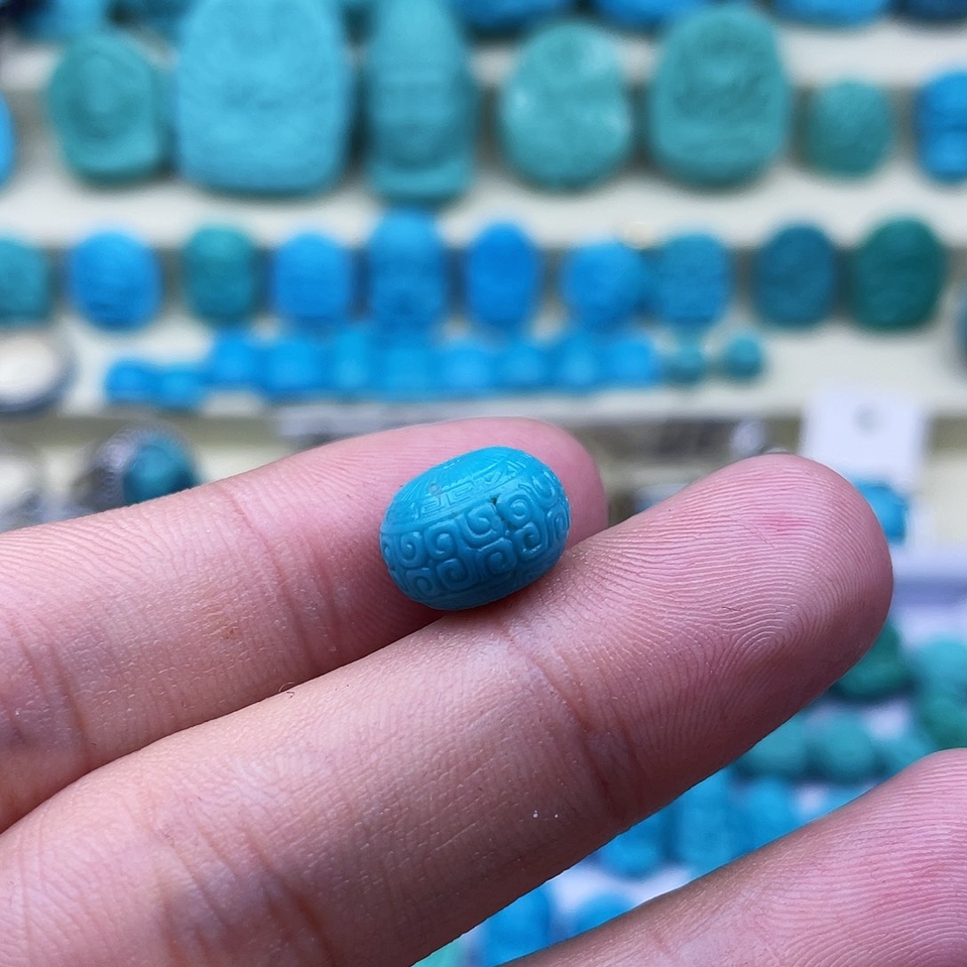 绿松石珠宝奇石未镶嵌11.5*8mm