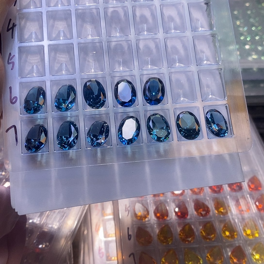 10*14 1颗锆石（处理）冰花切