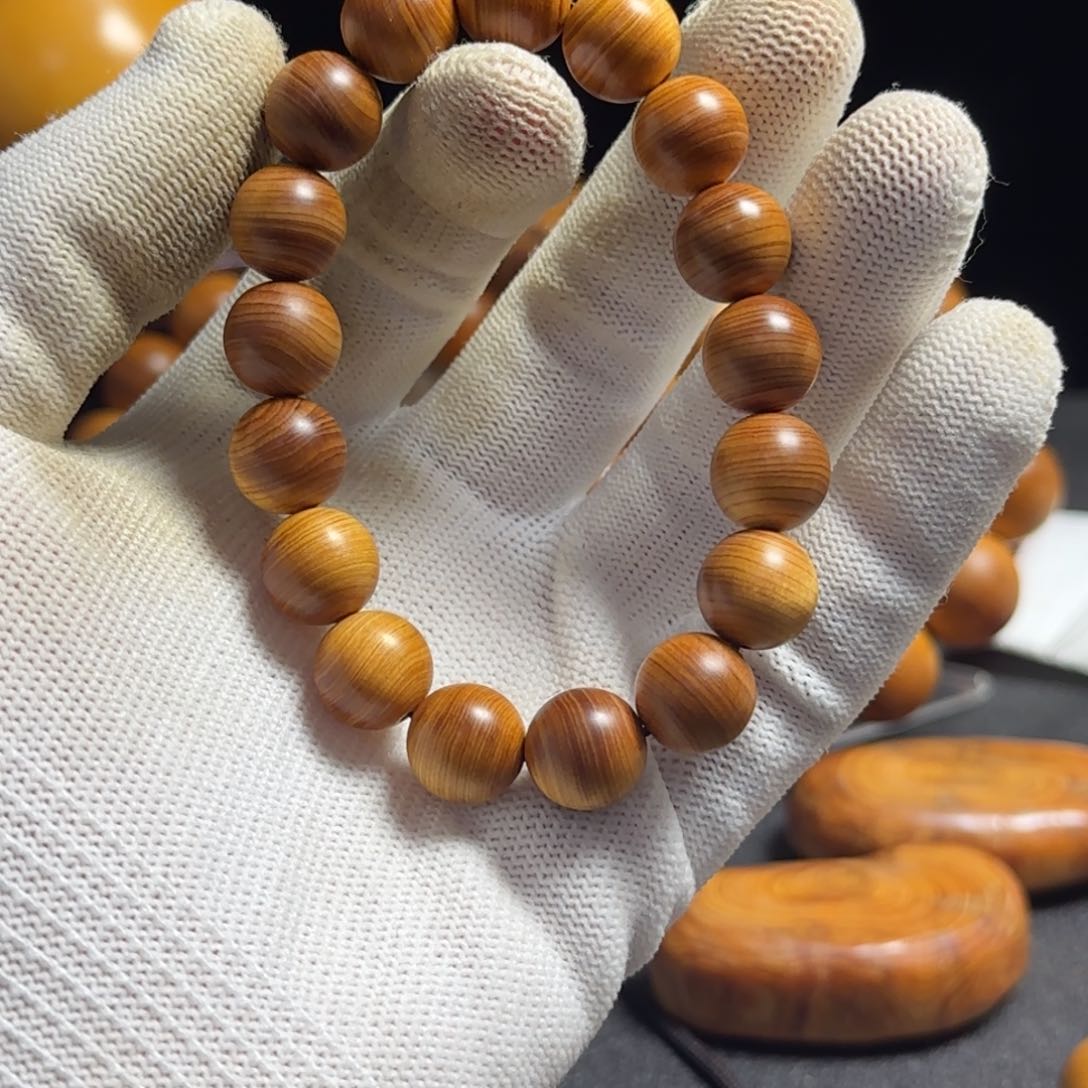 柏木（崖柏）大**子太行崖柏黑油闪1.2