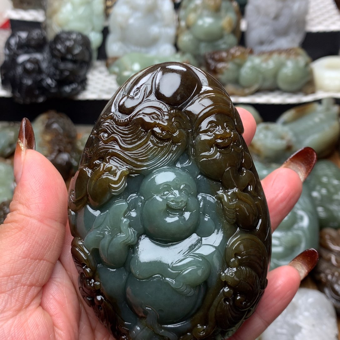 和田玉把件未镶嵌少****.