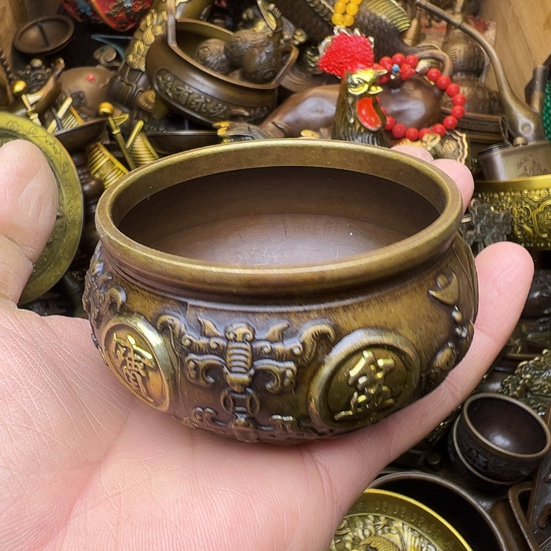 精品铜器，精美文玩