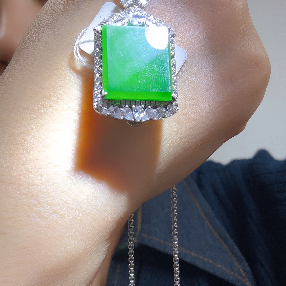 翡翠银S925镶嵌吊坠(不含链)