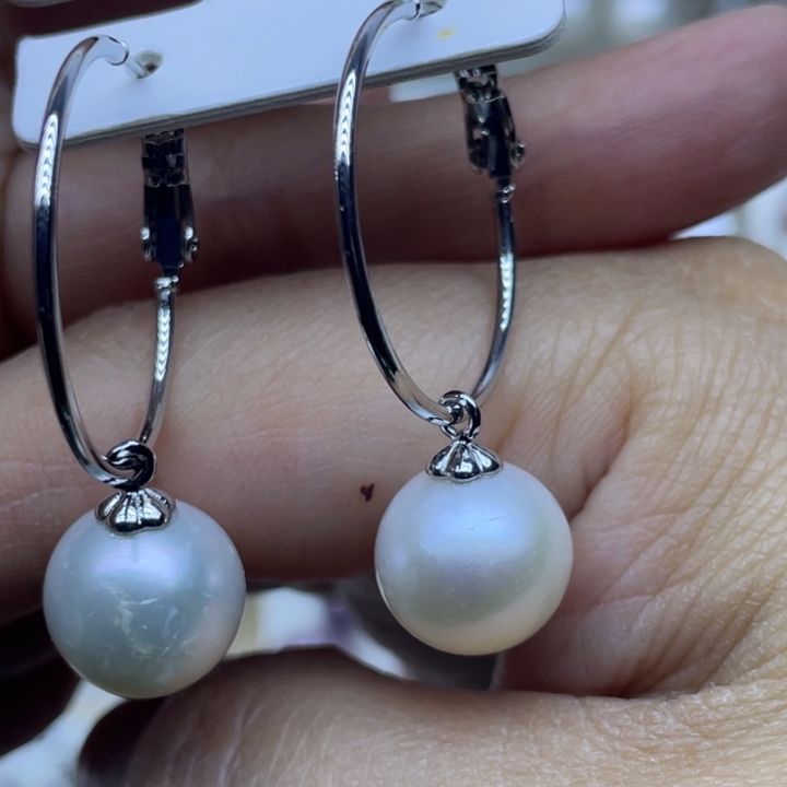 淡水珍珠银S925镶嵌耳饰