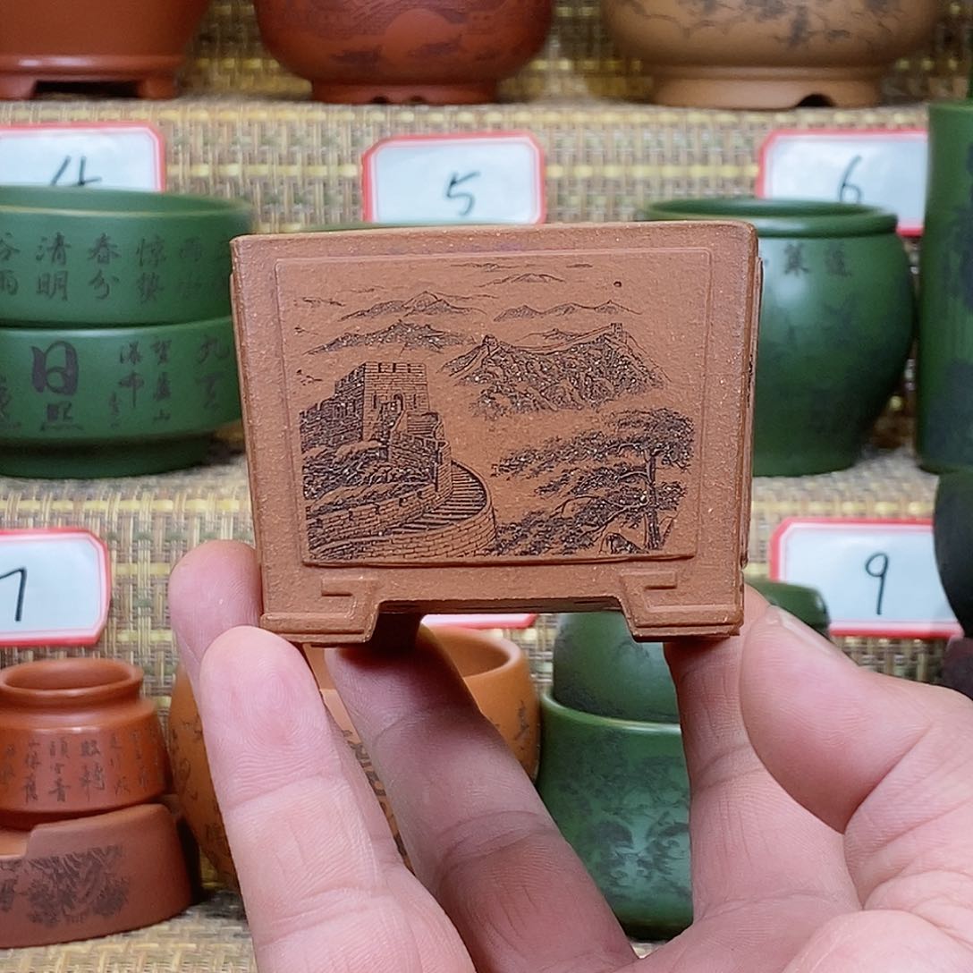 紫砂花盆我在等一