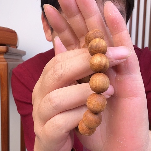 木沉。香木卡1.5手串