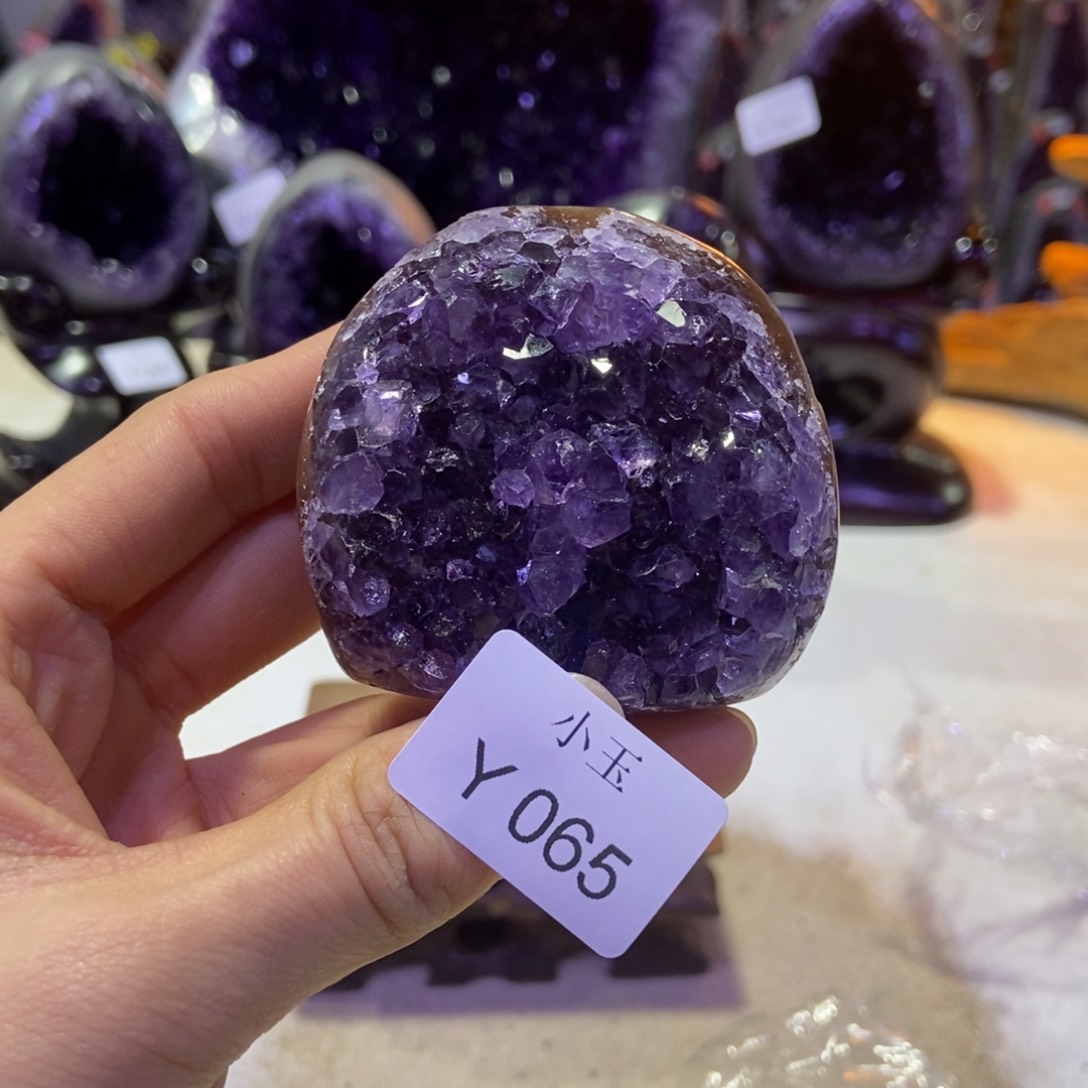 水晶摆件未镶嵌摆件