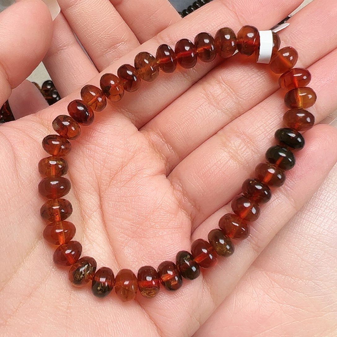 琥珀未镶嵌裸石抚顺琥珀七10518