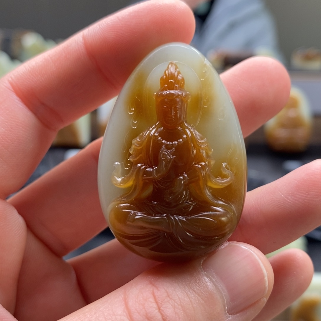 未镶嵌和田玉挂件阿****1