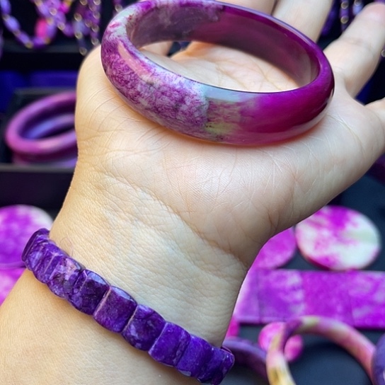 用***4非金属圈口58紫丝绒