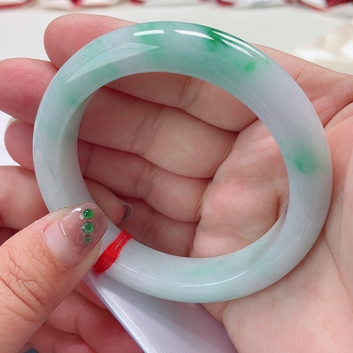 翡翠手镯未镶嵌缅甸翡翠手镯57圈