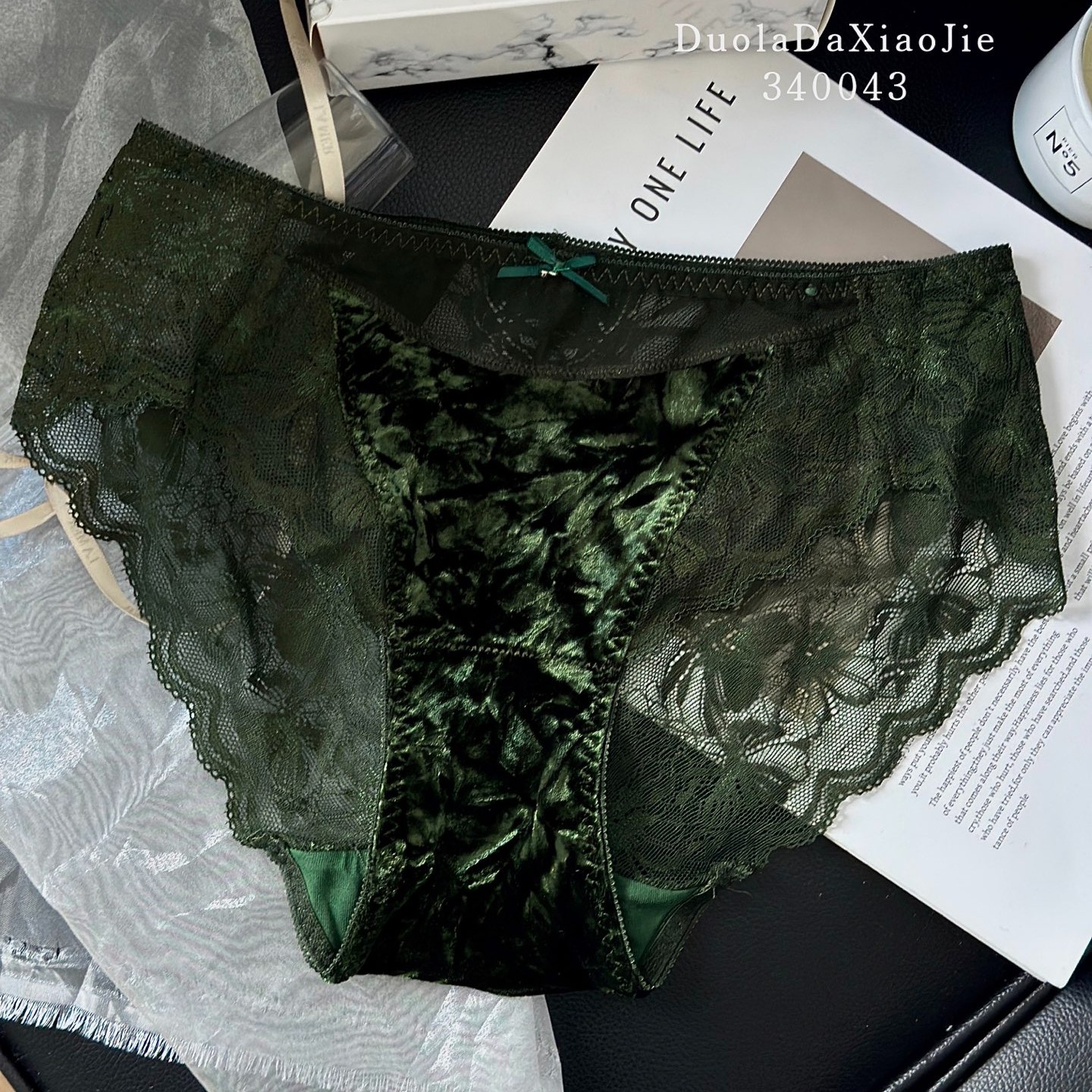 80-120斤三条装性感蕾丝压花透气拼接女ol三角内裤低腰毛绒三角裤