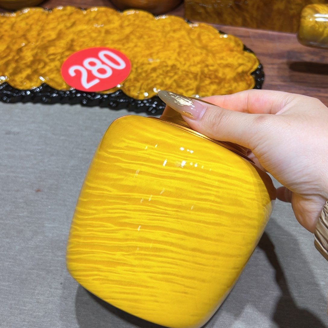 c b n m m nv c c bv b n