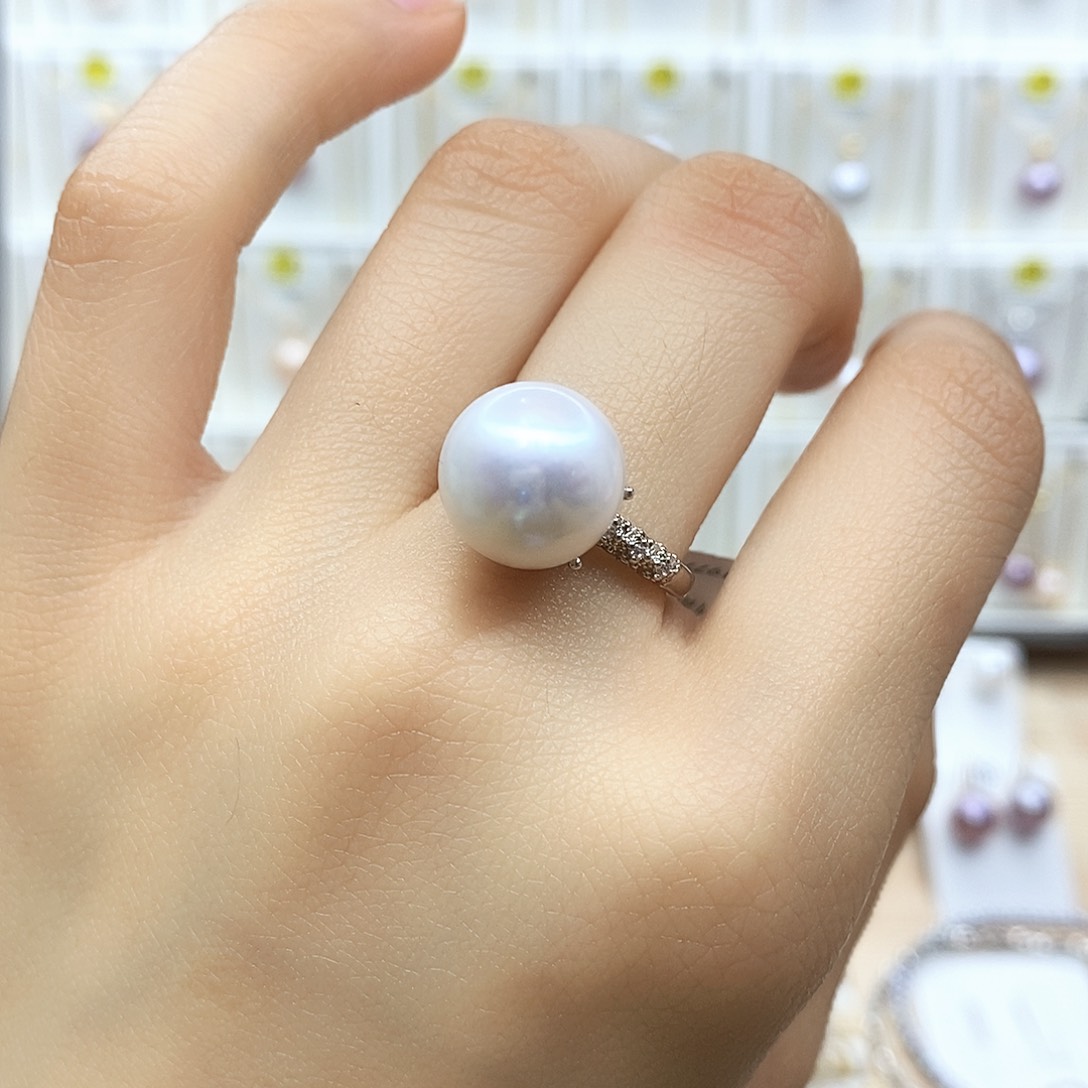 淡水珍珠颈饰合金