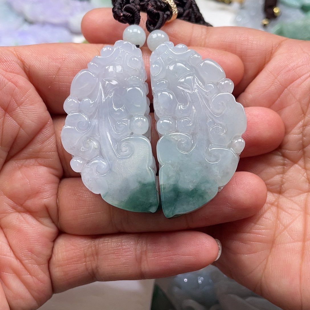 颈饰未镶嵌翡翠梦*