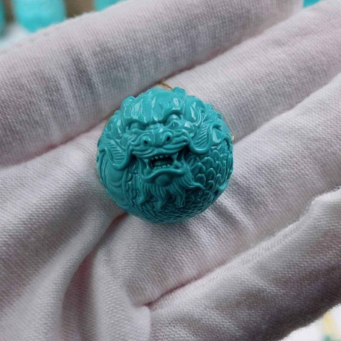 绿松石配饰未镶嵌