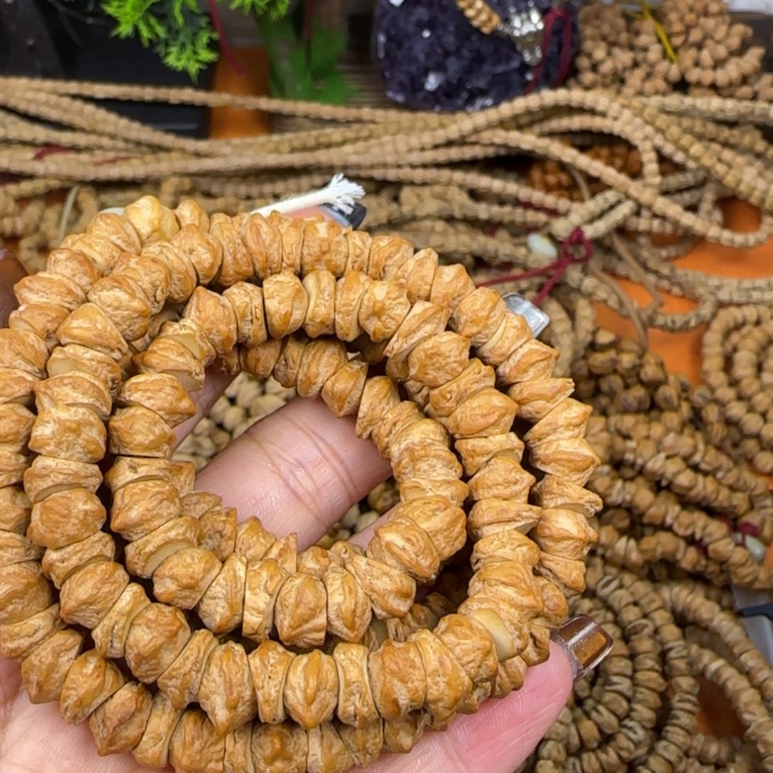 ****珞吊坠柏香籽/百香籽