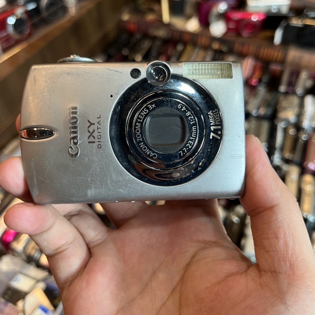 8新 Canon/佳能 ixus700日英文 620w像素3倍变焦 配齐屏老化