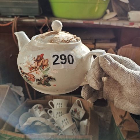 库存瓷片三打白骨精会醉有磕碰