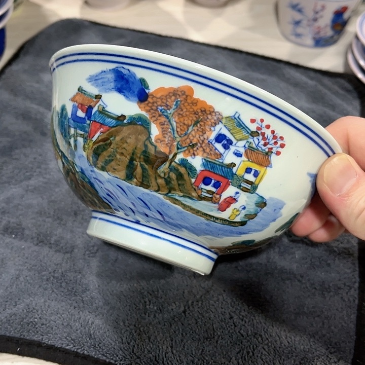 瓷片/////直径15厘米。绿。