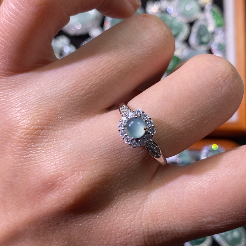 【闪购商品】翡翠颈饰未镶嵌天然