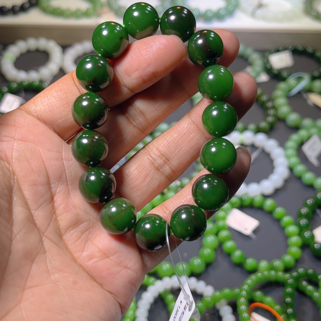 星***空和田玉未镶嵌手链