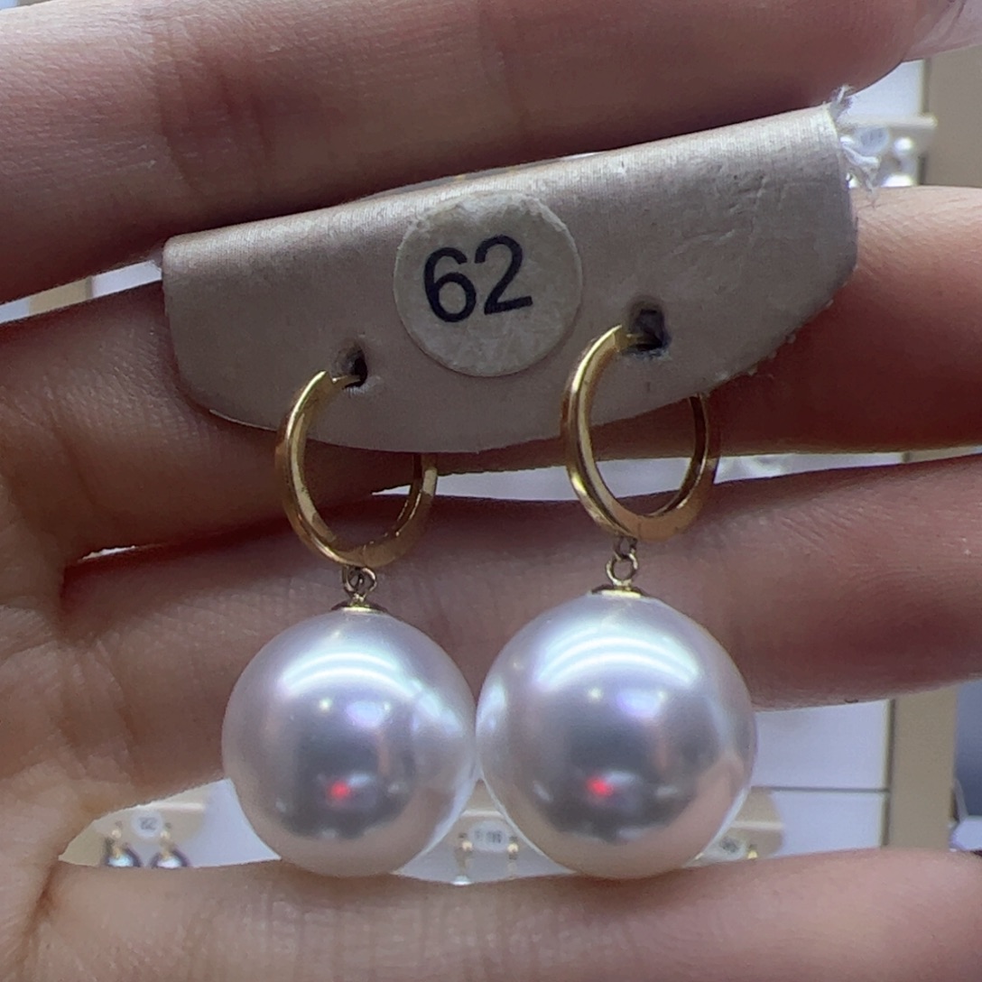 淡水珍珠耳饰18K金镶嵌