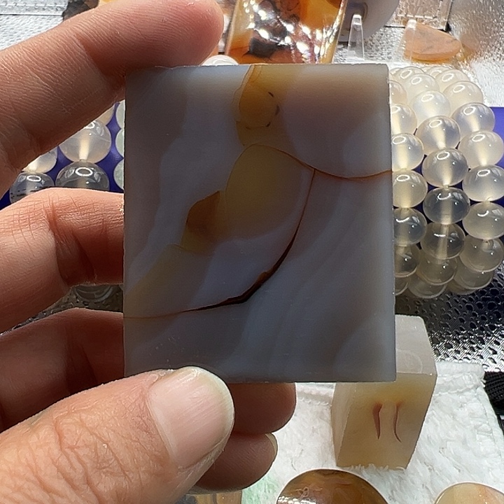 玛瑙/玉髓未镶嵌颈饰