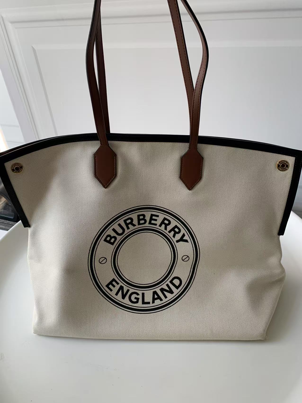 95新 BURBERRY/博柏利 CS5844/Burberry帆布托特手提包