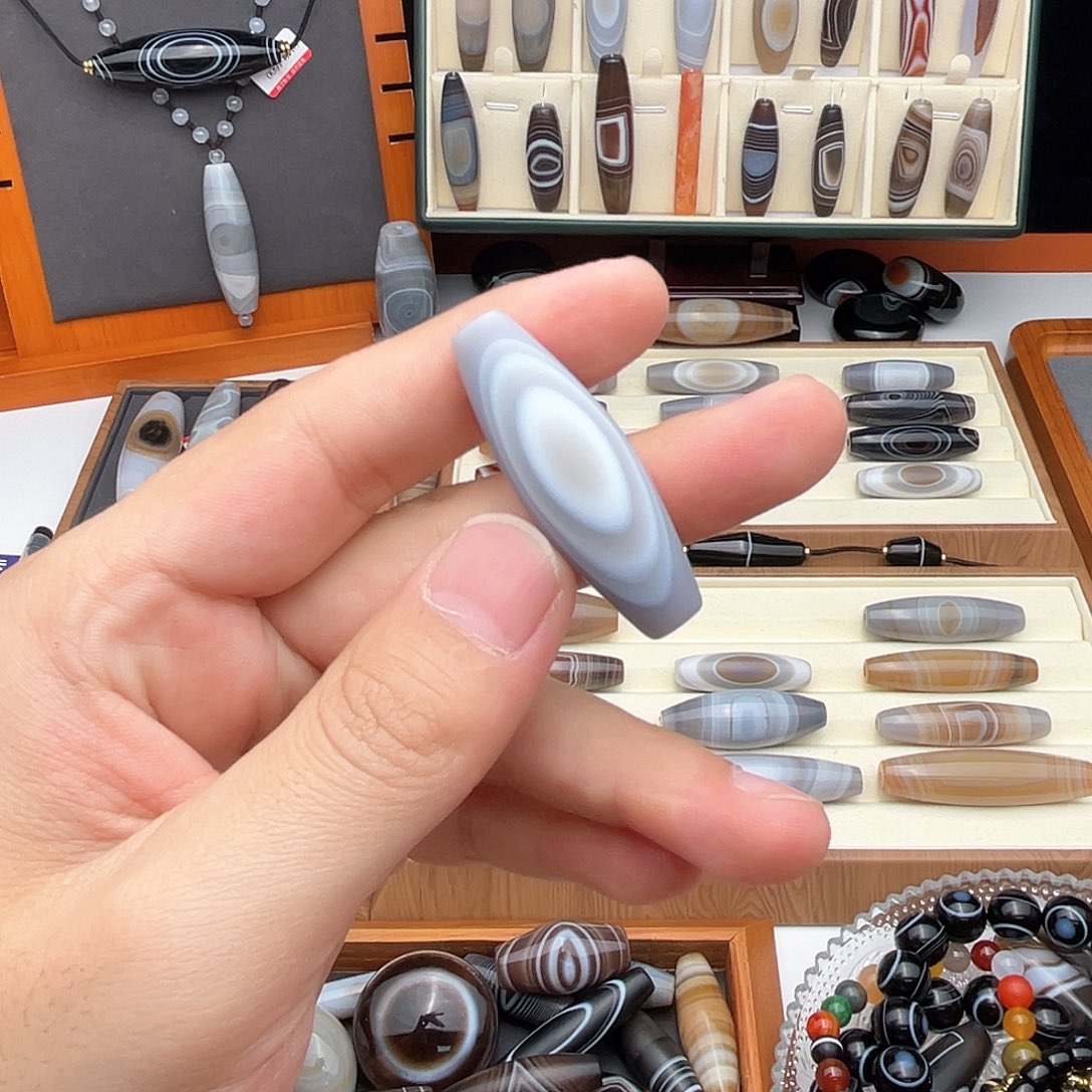 玛瑙/玉髓珠宝半成品未镶嵌大*迹