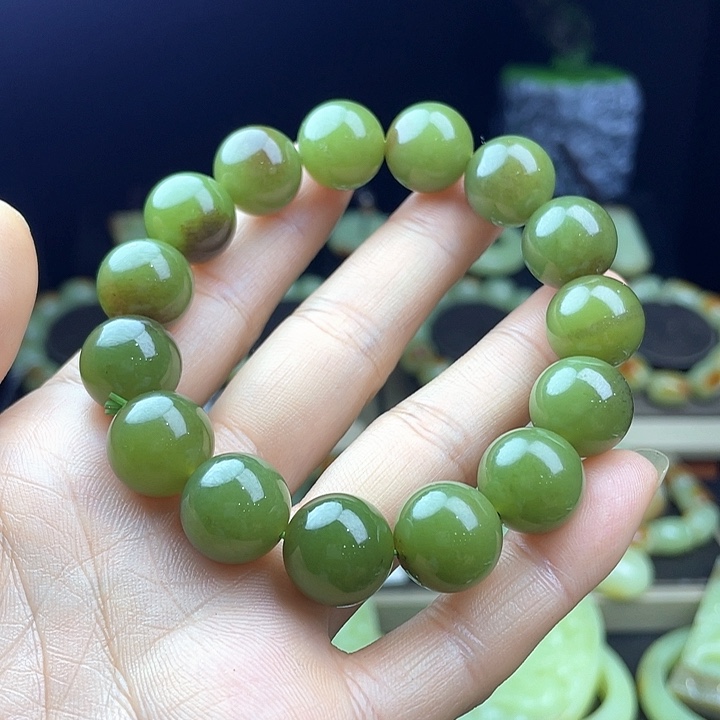 和田玉（糖玉）未镶嵌手链