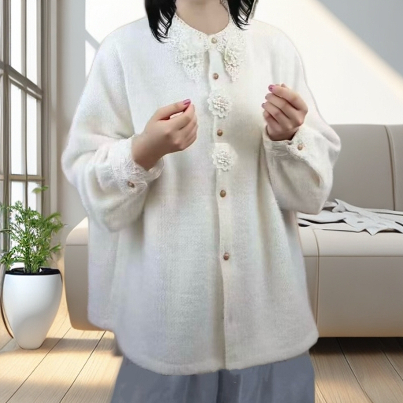 减龄钩花朵拼接秋冬新款精致温柔加厚保暖衬衫女上衣