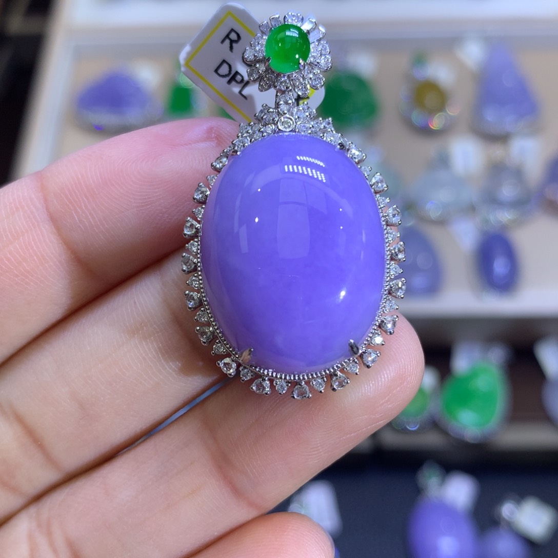 翡翠耳饰18K金镶嵌翡翠