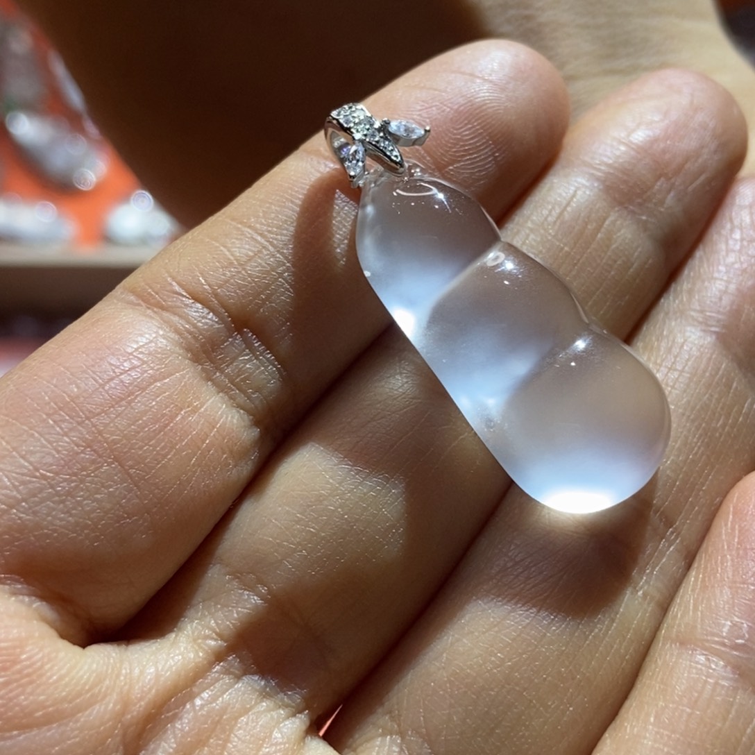 不***子石英质玉银S925镶嵌颈饰